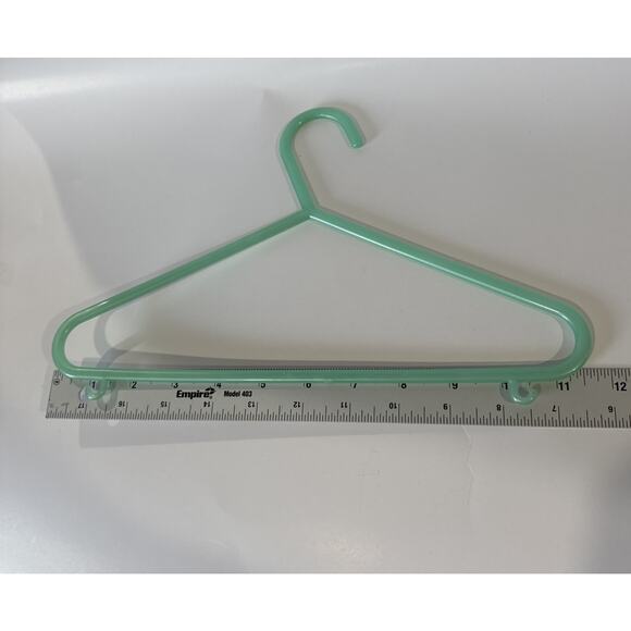 Plastic Clothes Hangers Baby Toddler Kids Children Bundle Lot of 12 Green - Picture 3 of 6